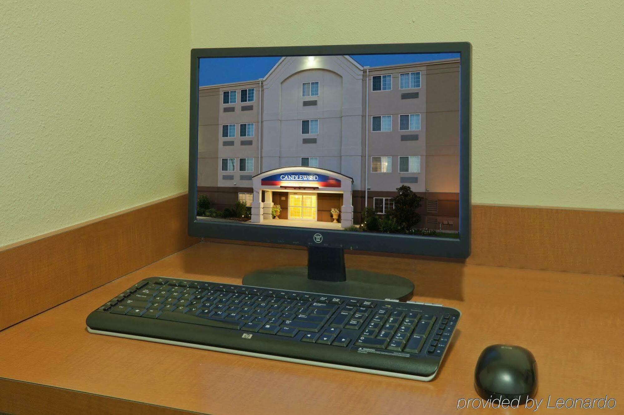 Candlewood Suites Lafayette - River Ranch By Ihg Exterior photo